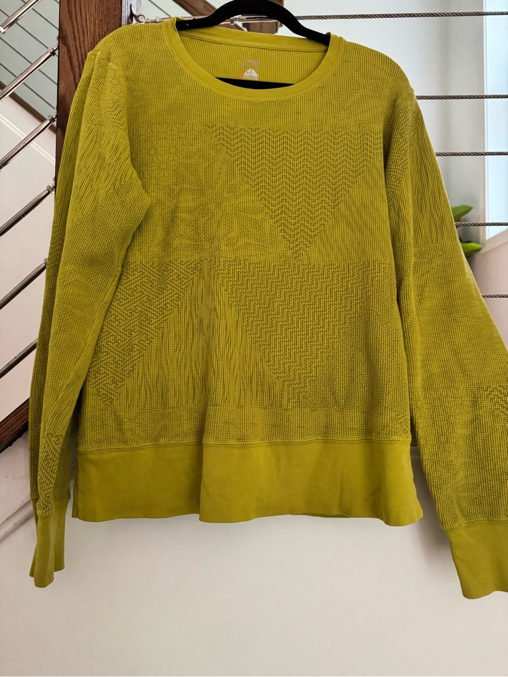 Vintage Women’s Nike ACG Crewneck Textured - chartreuse Green large